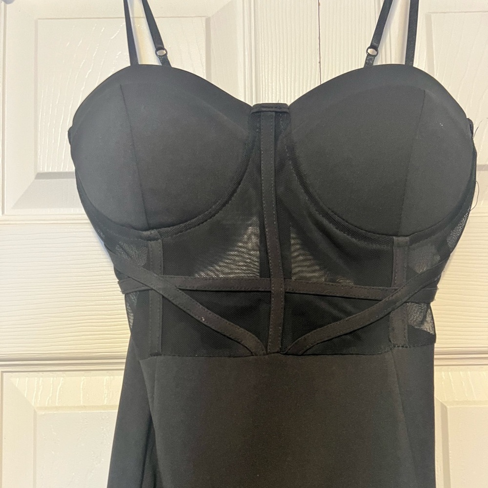 Women’s black stretch dress